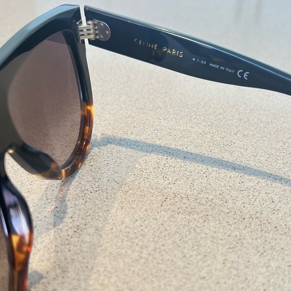 CELINE SUNGLASSES 
CL4004IN - Picture 9 of 10